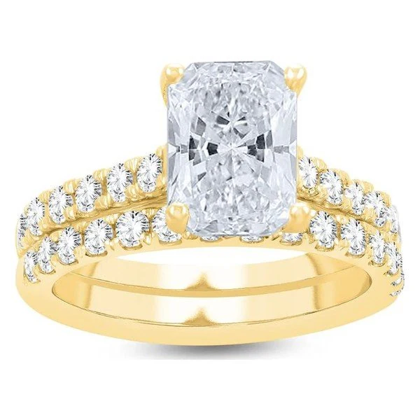 Radiant Engagement Ring · No. 1167 in yellow gold