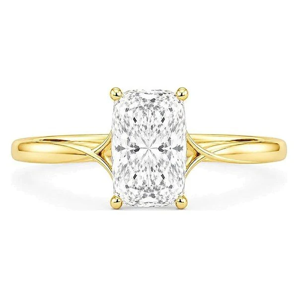 Twist-Shank Solitaire · Elongated in 14K yellow gold
