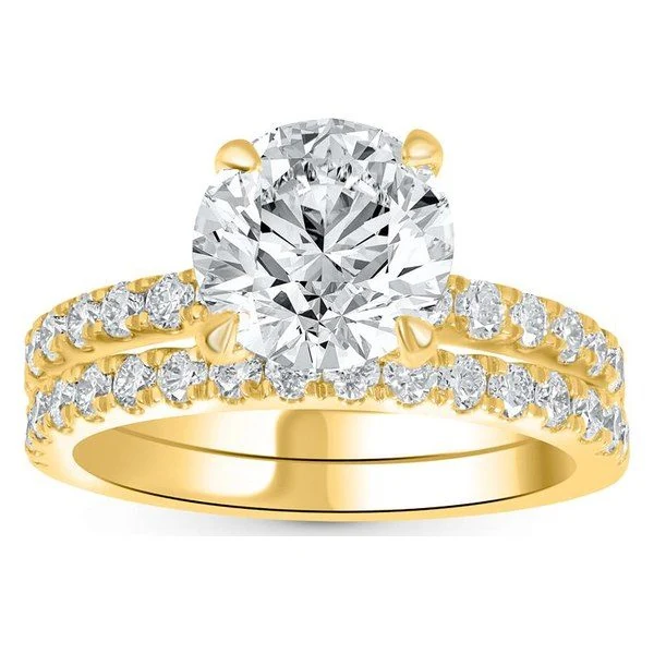 Hidden Halo Bridal Set · Round in yellow gold