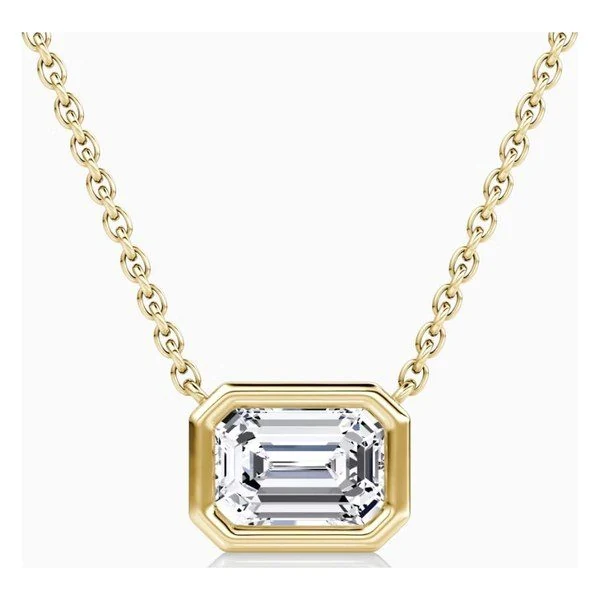 Bezel Emerald Solitaire Pendant in yellow gold