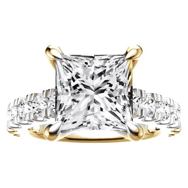 Princess Engagement Ring · No. 1206 in yellow gold