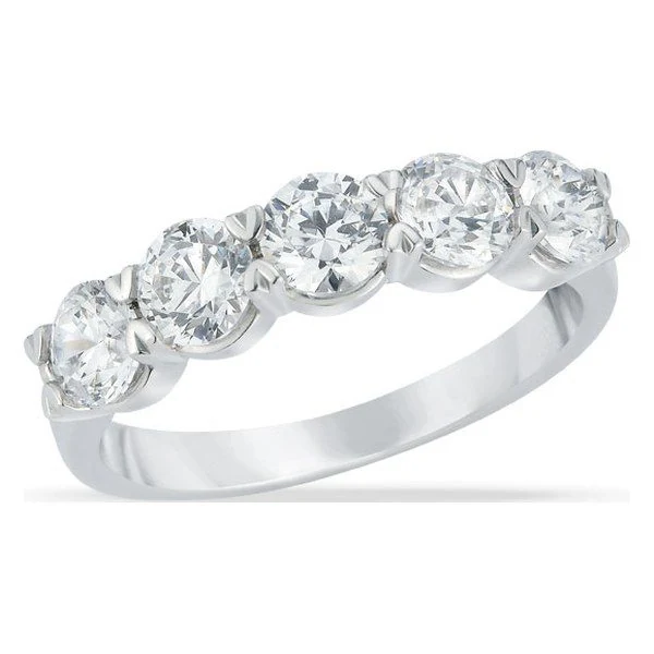 Seven-Stone Band · Round in white gold