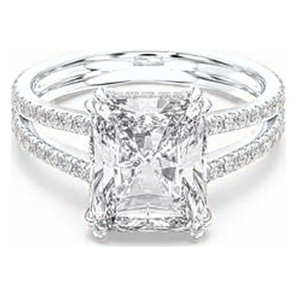 Split-Shank Pavé with Hidden Halo in white gold