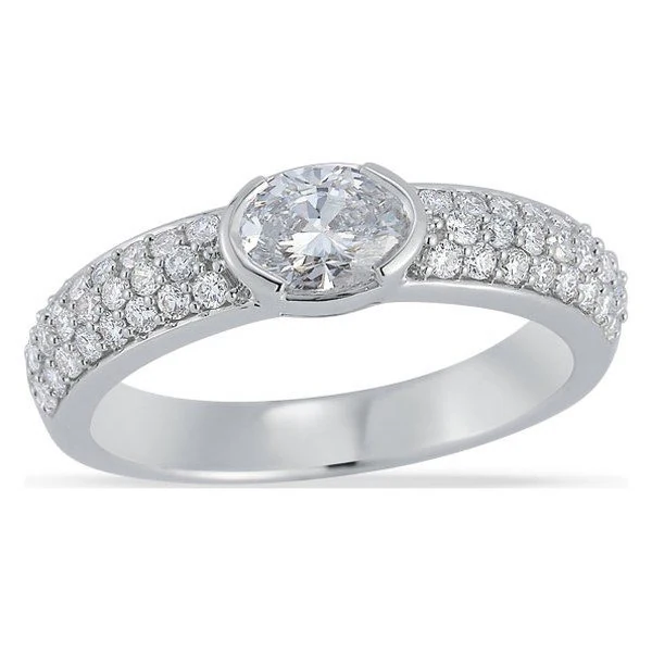 Oval Ring · 1 CTW in white gold