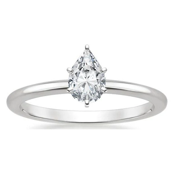 Classic Solitaire · Pear in white gold